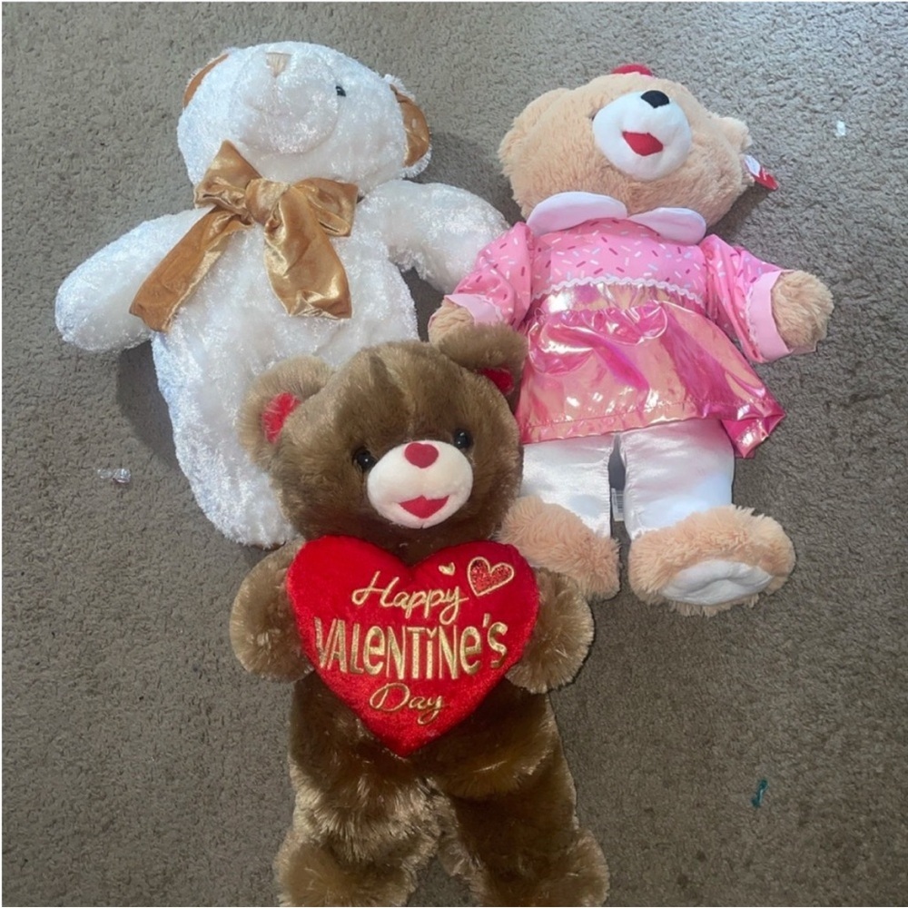 Valentine's Day Teddy Bear Trio